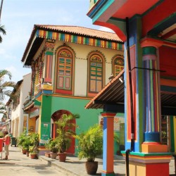 Case colorate tipiche del quartiere